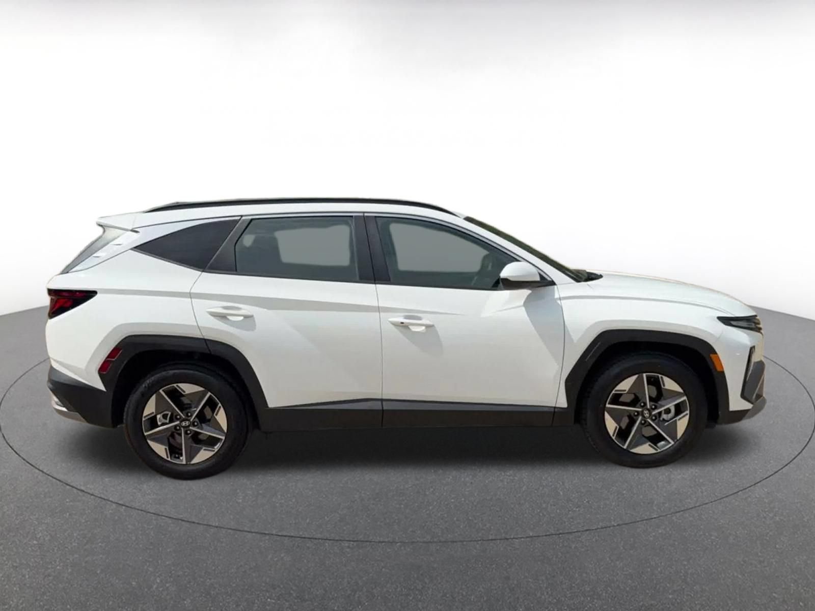 Used 2026 Hyundai Tucson SEL Plus FWD image 15