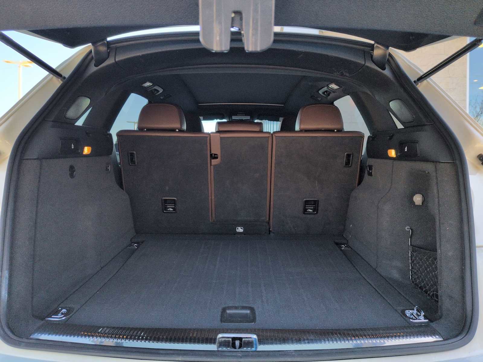 Used 2017 Audi Q5 2.0T Premium Plus w/ Technology Package image 32