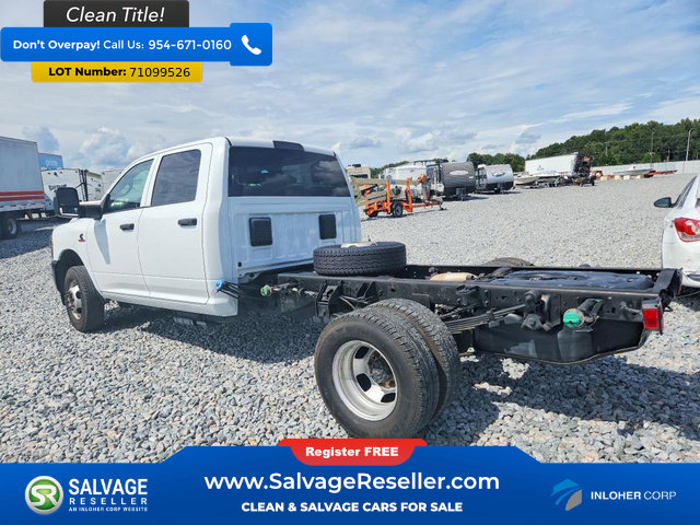 Used 2023 RAM 3500 Tradesman w/ Max Tow Package RWD image 3