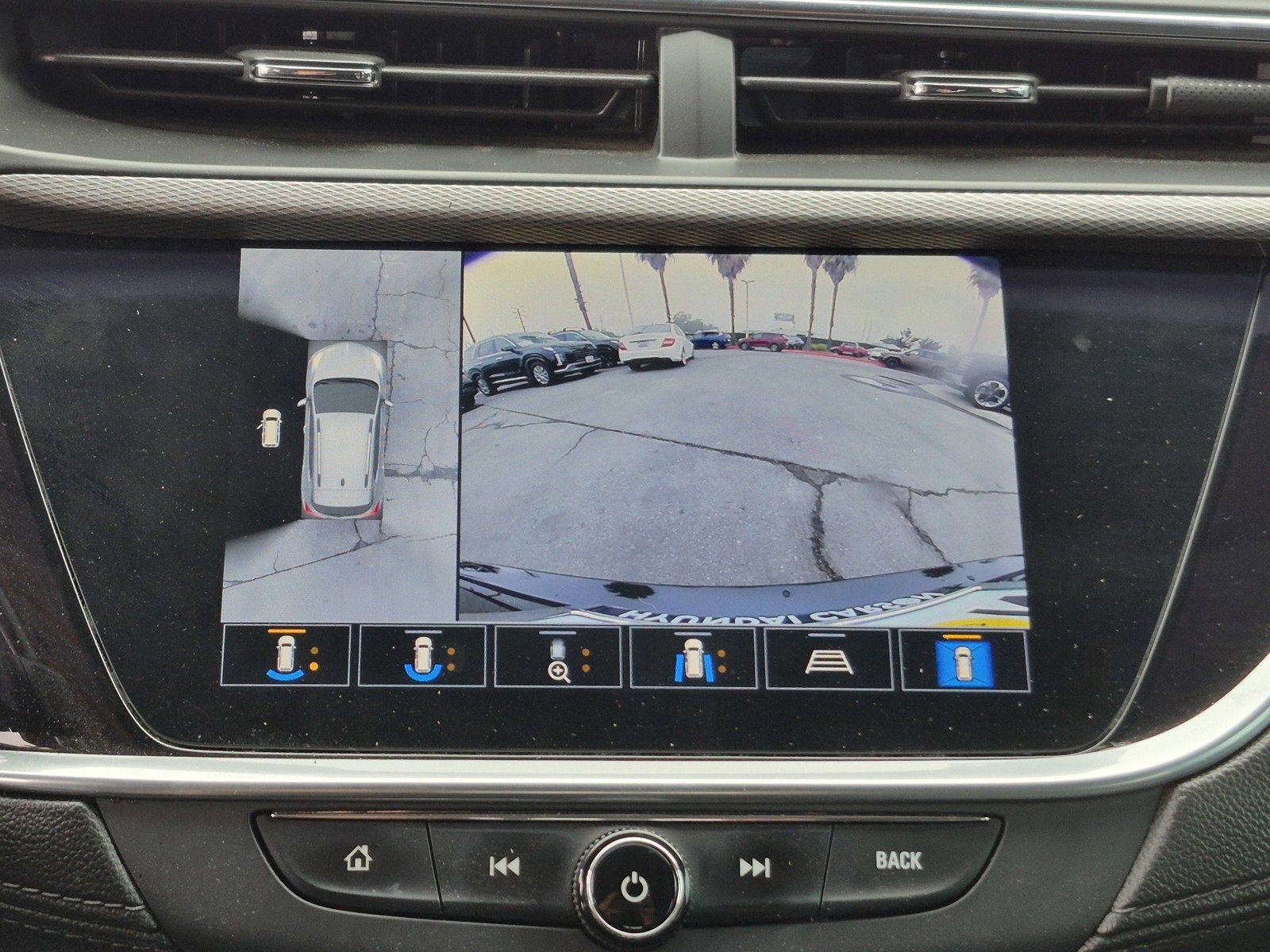 Used 2021 Buick Encore GX Essence w/ Advanced Technology Package image 25