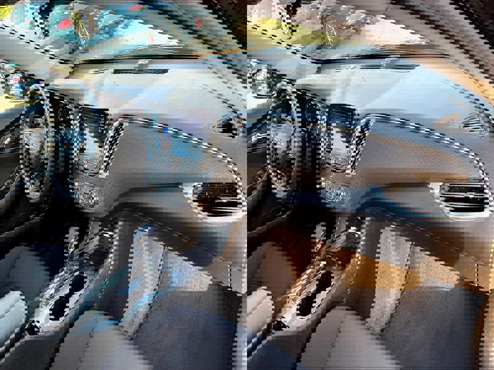 Used 2023 Chevrolet Malibu LT image 14