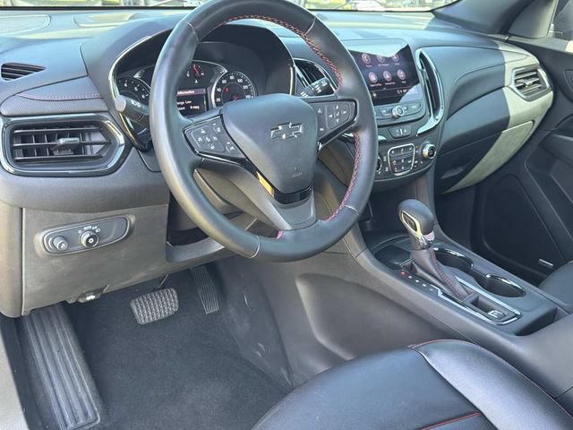 Used 2023 Chevrolet Equinox RS w/ RS Leather Package FWD image 21
