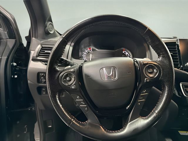 Used 2022 Honda Ridgeline Black Edition image 16