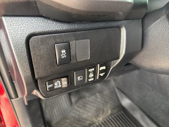 Used 2020 Toyota Tacoma TRD Off-Road w/ Technology Package image 15