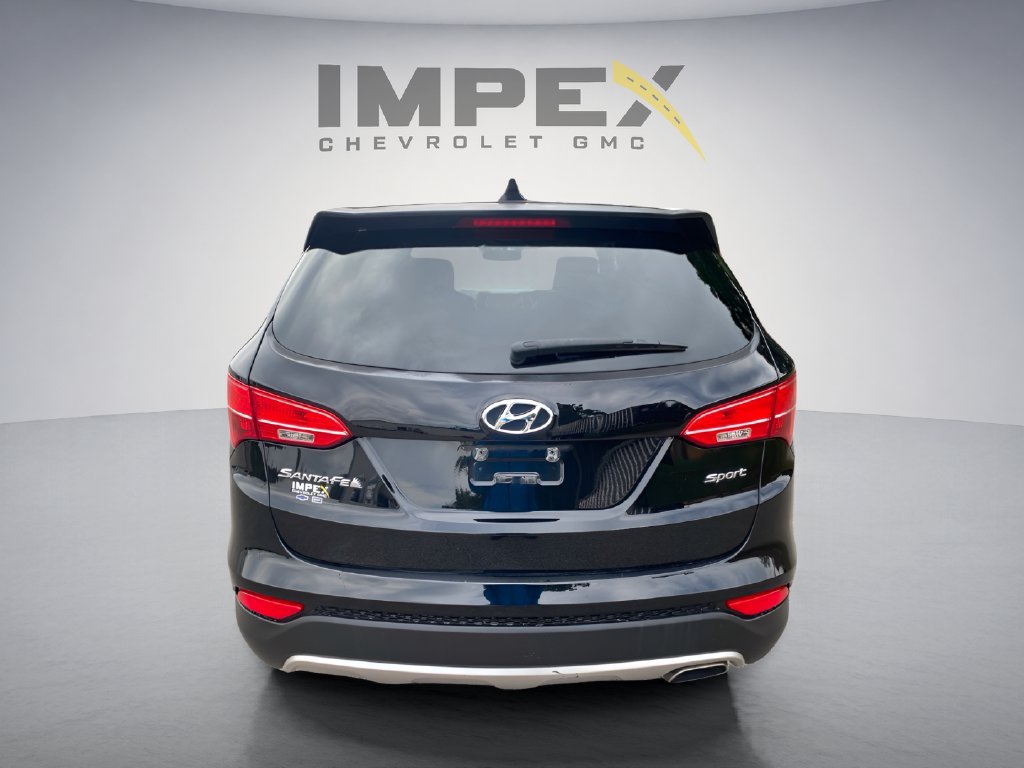 Used 2015 Hyundai Santa Fe Sport FWD image 4