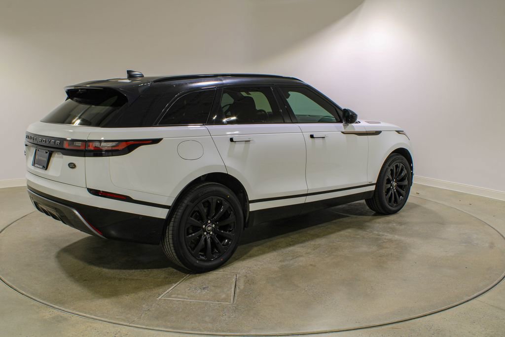 Used 2018 Land Rover Range Rover Velar R-Dynamic SE AWD/4WD image 5