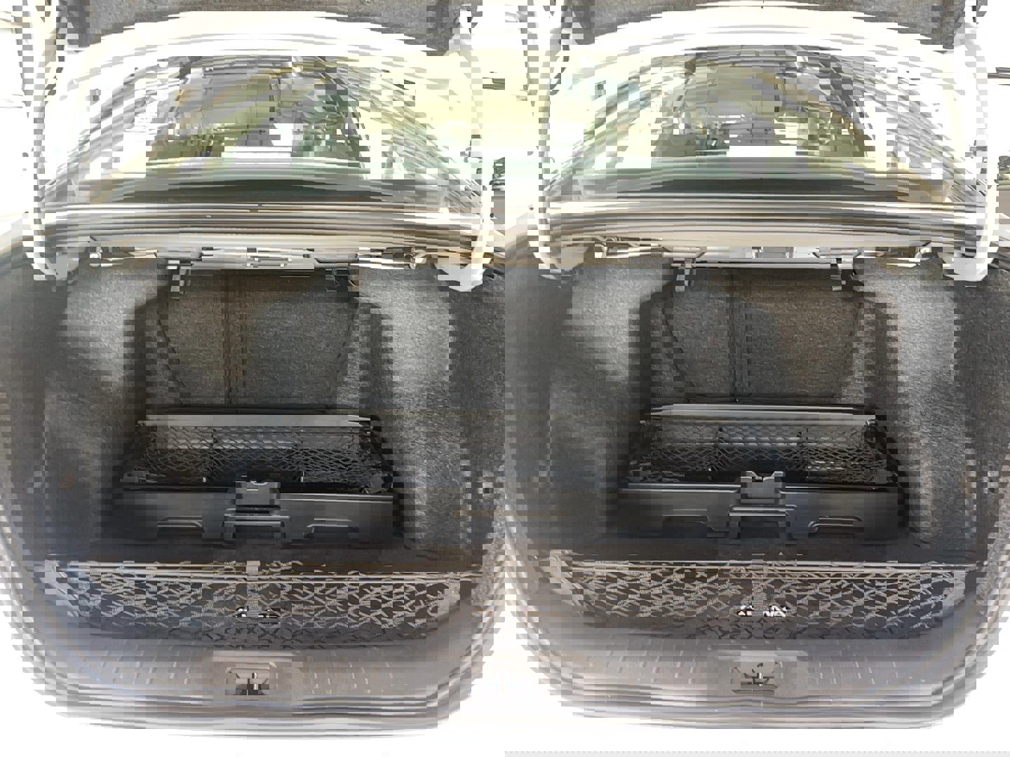 Used 2025 Nissan Altima 2.5 SR w/ SR Premium Package image 22