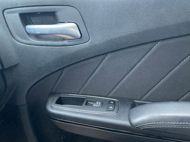 Used 2021 Dodge Charger SXT w/ Blacktop Package image 30
