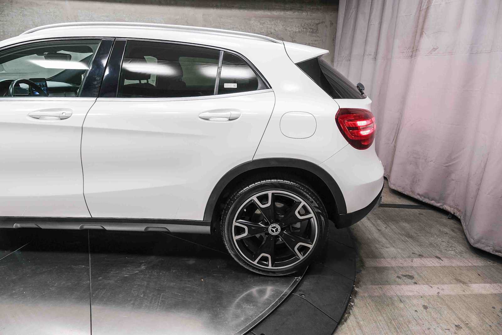 Certified 2020 Mercedes-Benz GLA 250 image 8