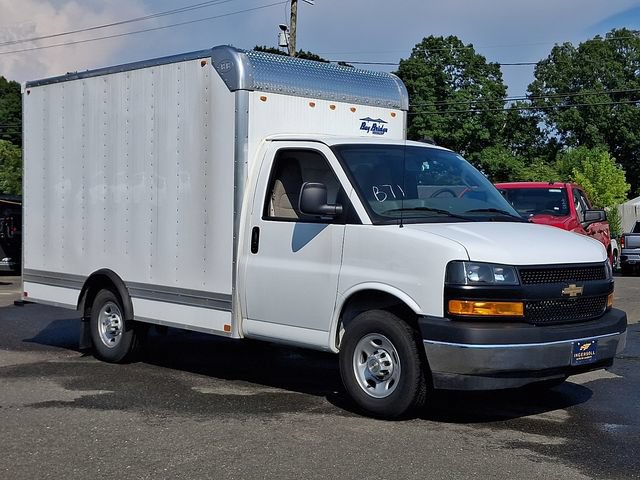 New 2025 Chevrolet Express 3500 w/ Power Convenience Package