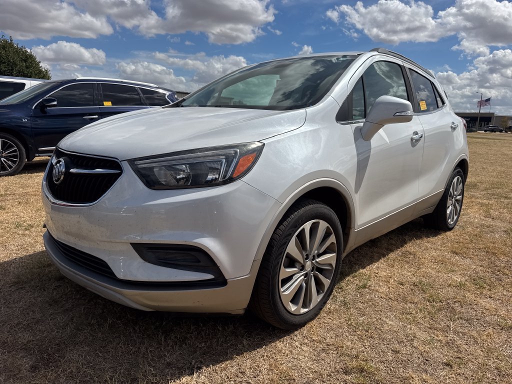 Used 2018 Buick Encore Preferred FWD image 1