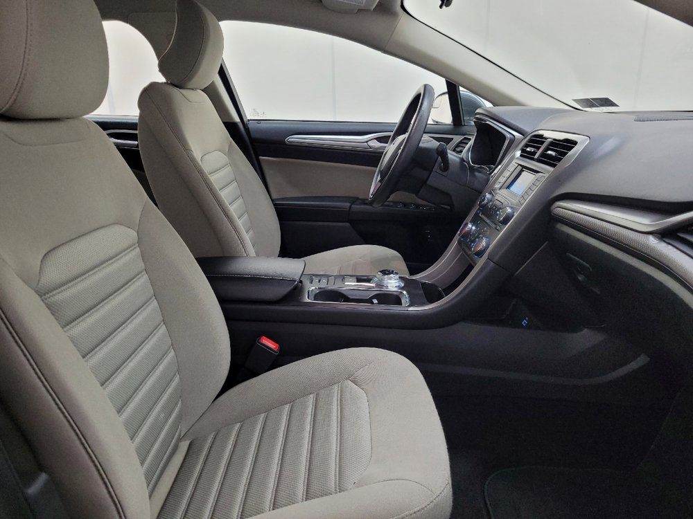 Used 2018 Ford Fusion S image 21