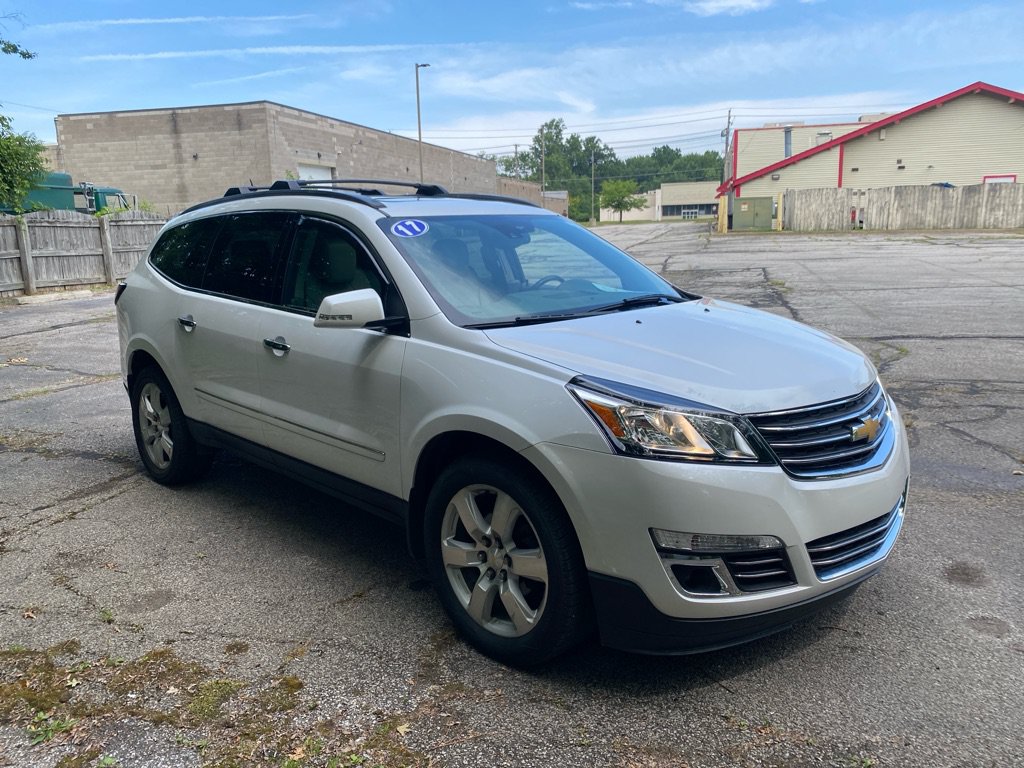 Used 2017 Chevrolet Traverse Premier AWD/4WD image 7