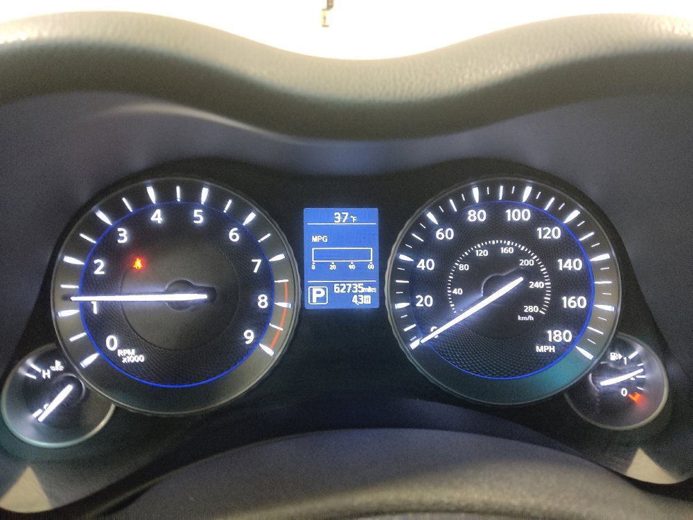 Used 2017 INFINITI Q70 3.7 image 23