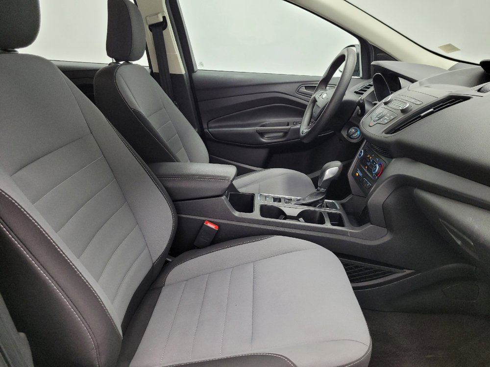 Used 2019 Ford Escape S image 21