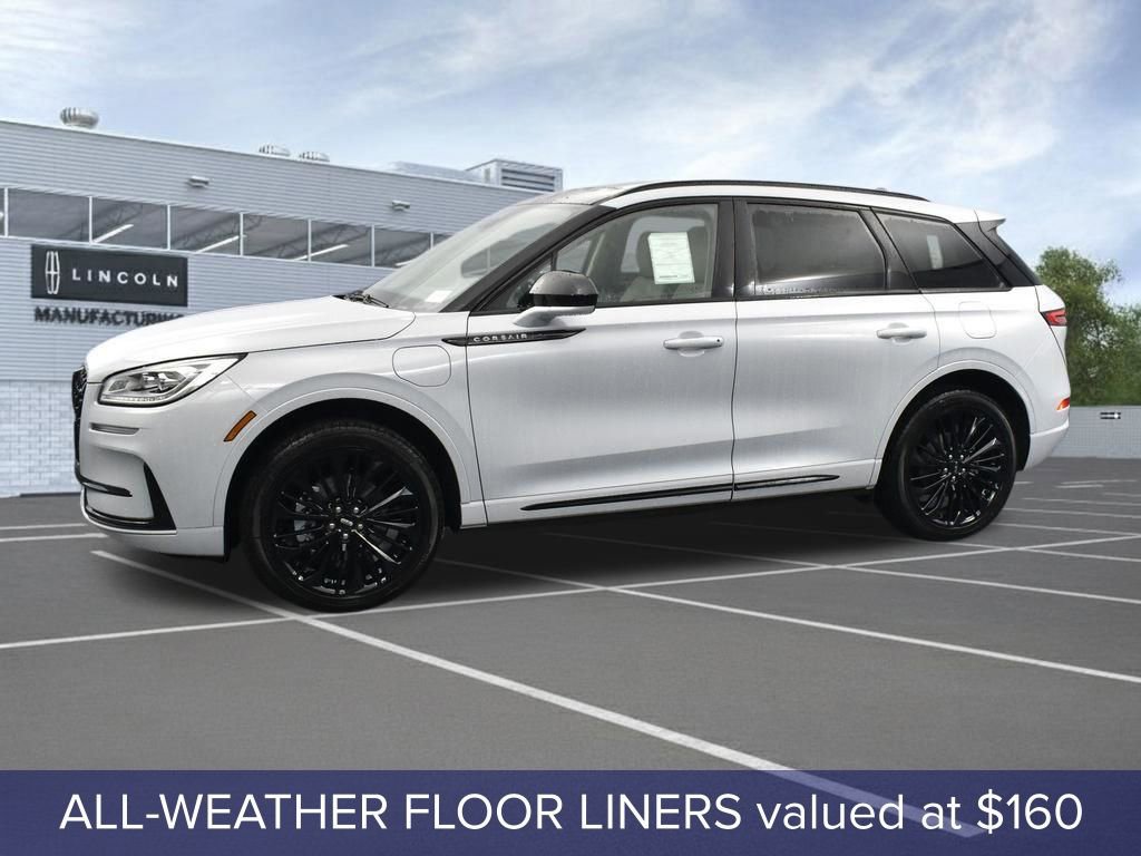 New 2025 Lincoln Corsair Grand Touring w/ Jet Appearance Package image 5