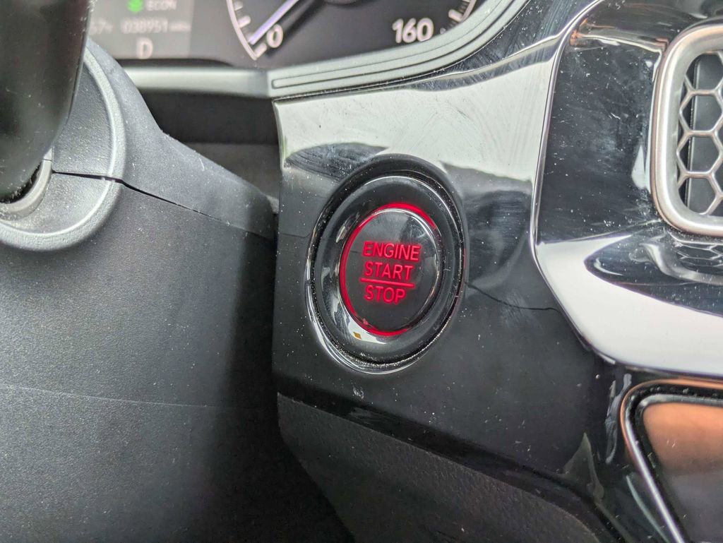 Used 2023 Honda Civic Sport image 27