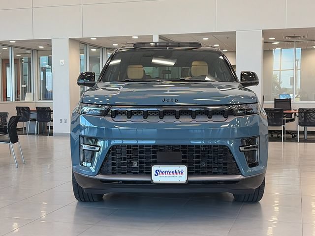 New 2026 Jeep Grand Wagoneer Summit AWD/4WD image 2