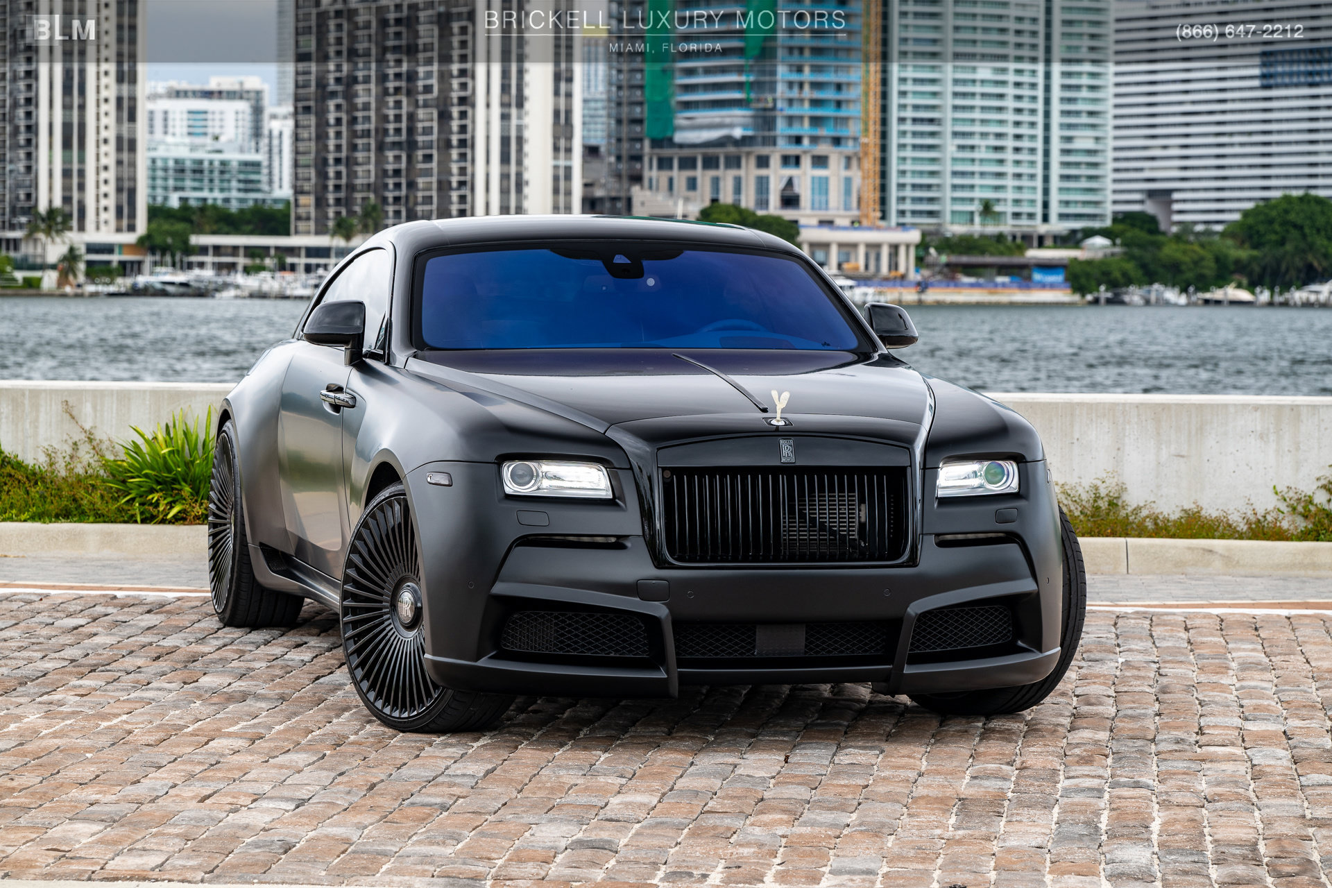 Used 2015 Rolls-Royce Wraith RWD image 2