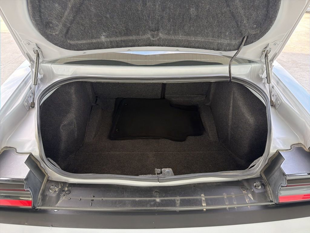 Used 2021 Dodge Challenger SXT w/ Blacktop Package image 19