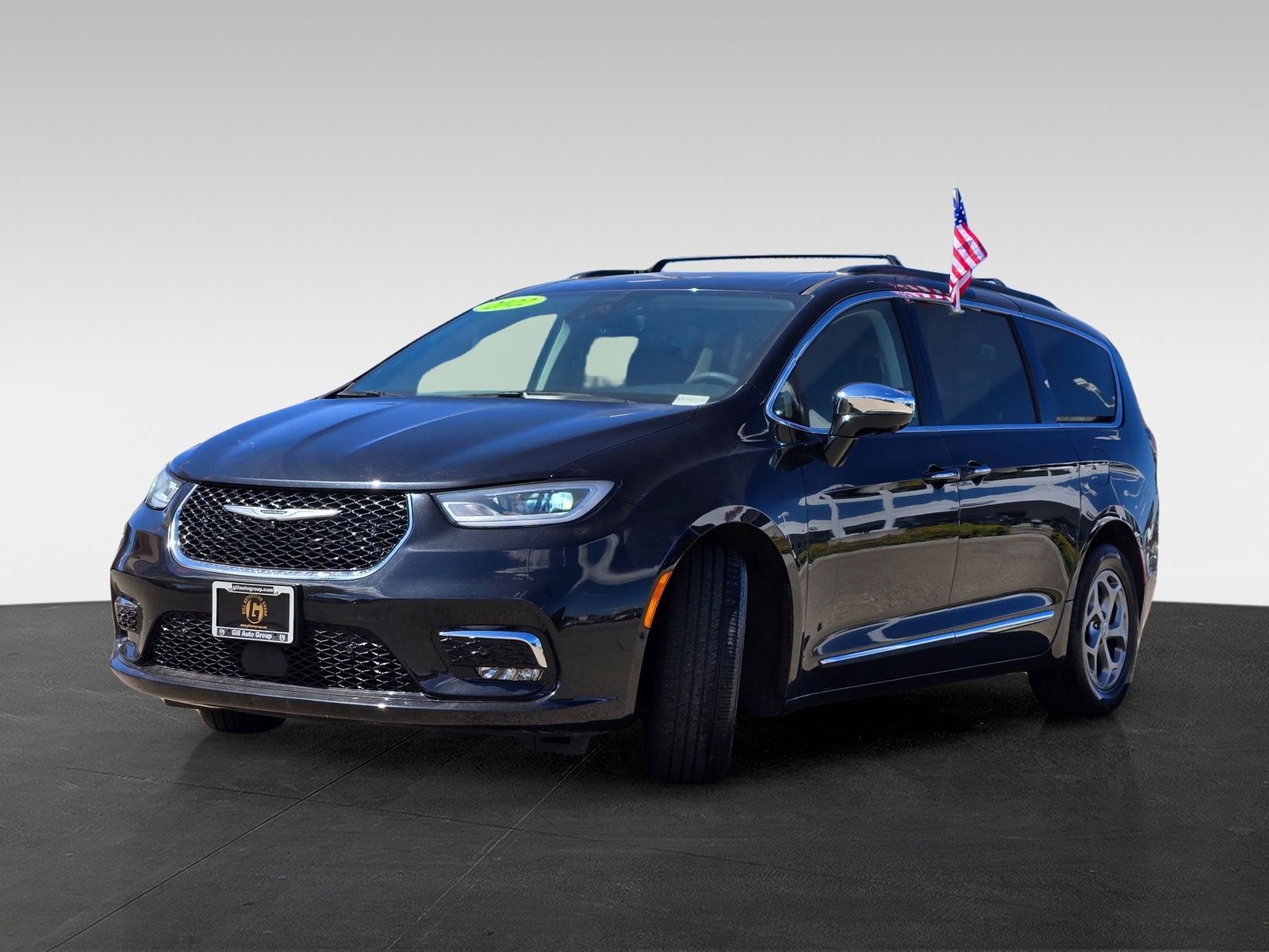 Used 2022 Chrysler Pacifica Limited image 8