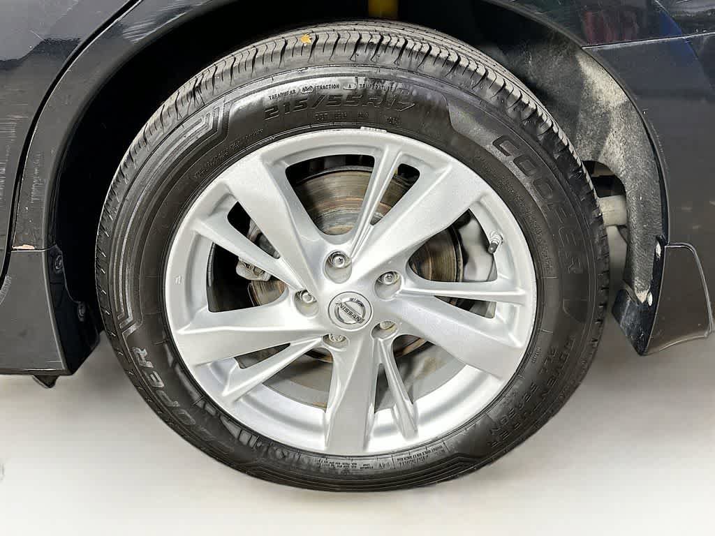Used 2014 Nissan Altima 2.5 SV image 8