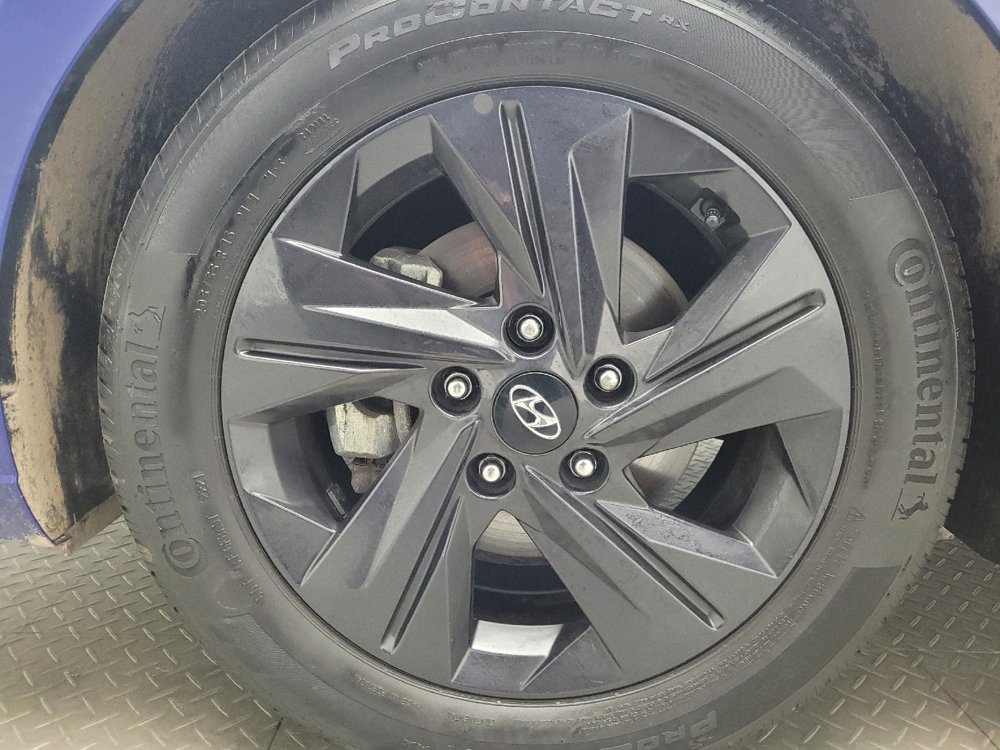 Used 2022 Hyundai Elantra SEL w/ Cargo Package image 31