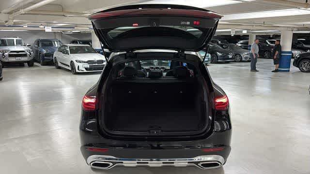 Certified 2026 Mercedes-Benz GLC 300 4MATIC image 32