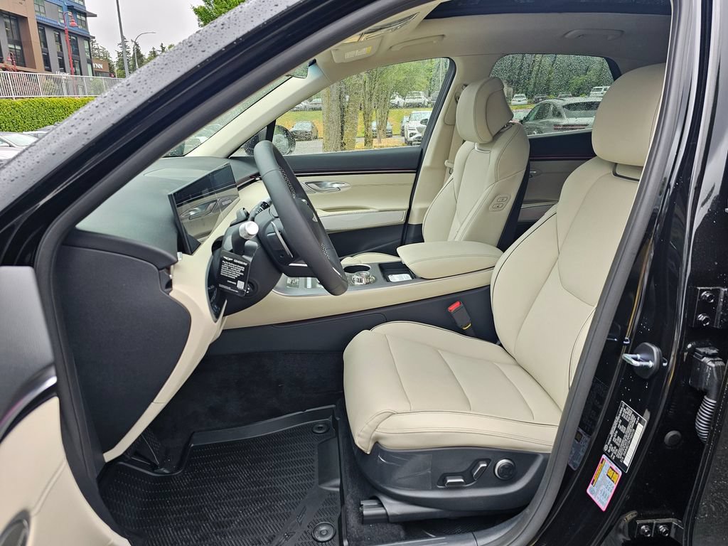 New 2026 Genesis GV70 2.5T Advanced AWD/4WD image 19