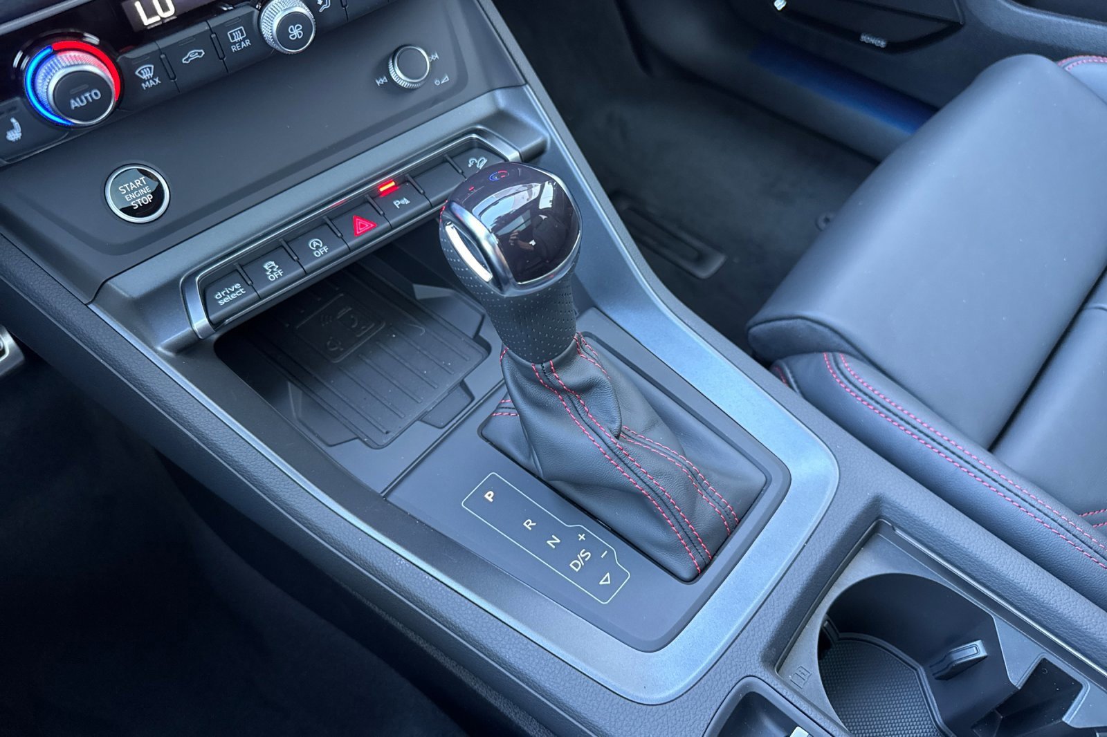 New 2025 Audi Q3 2.0T Premium Plus image 18