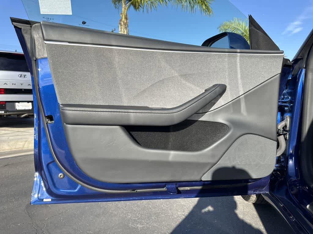 Used 2025 Tesla Model 3 Long Range RWD image 24