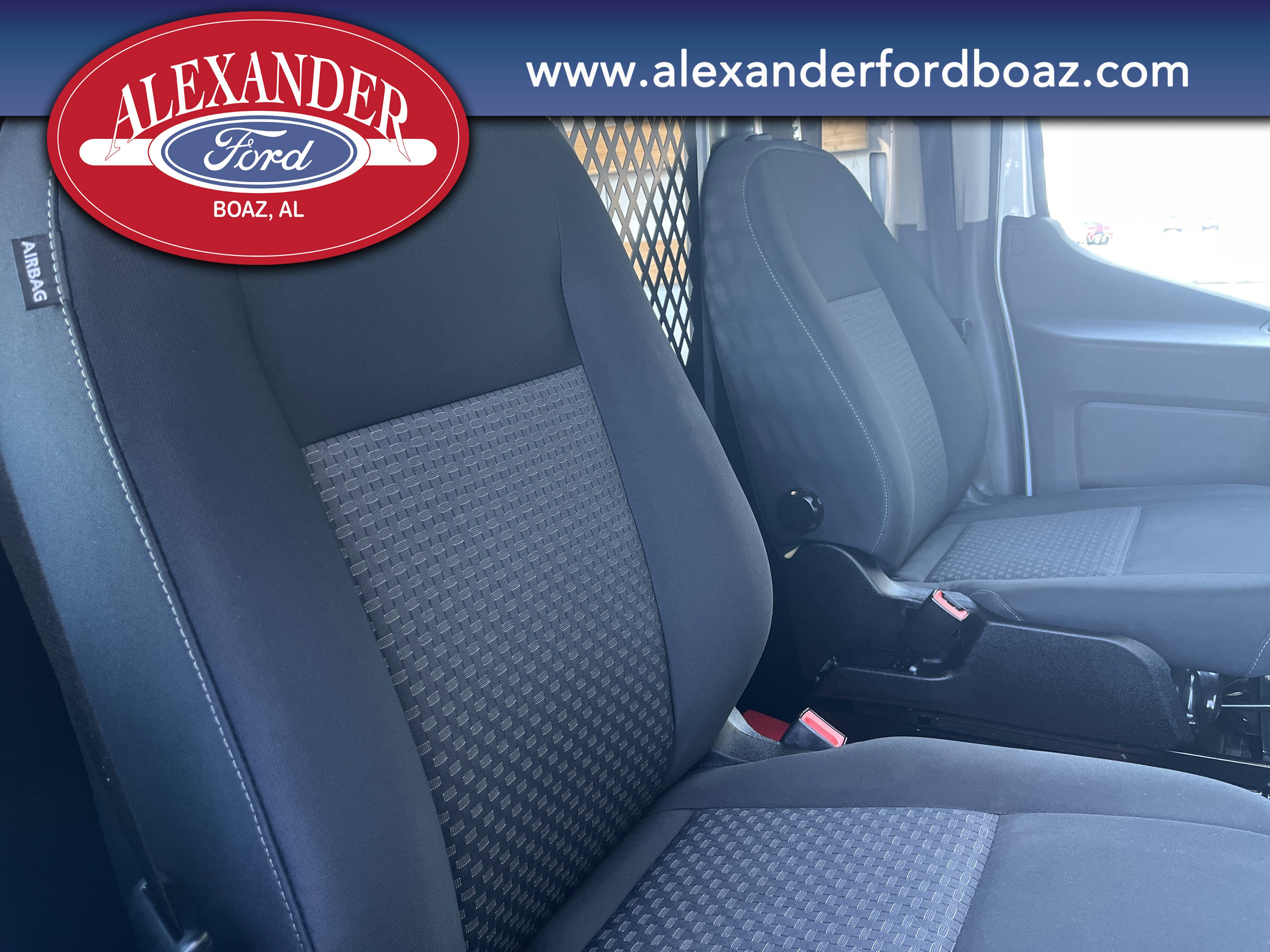 Used 2024 Ford Transit 250 Low Roof w/ Exterior Upgrade Package image 15