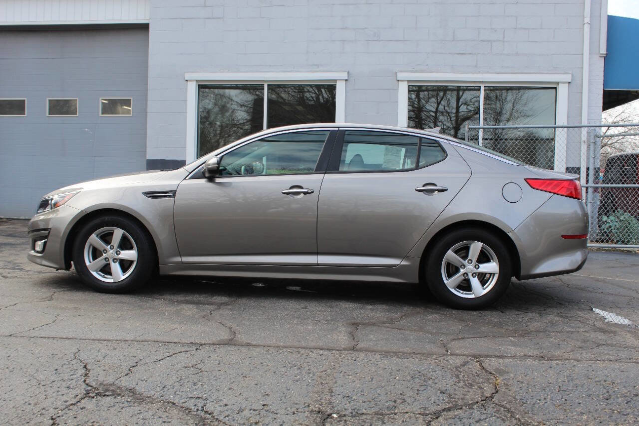 Used 2015 Kia Optima LX image 5