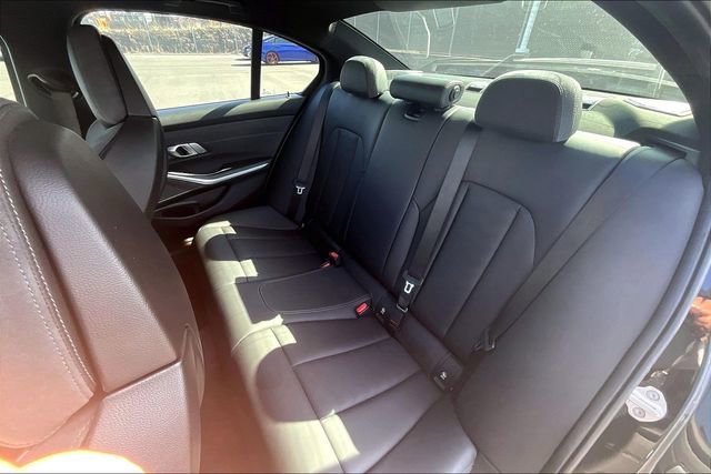 Used 2023 BMW M3 w/ Executive Package RWD image 28