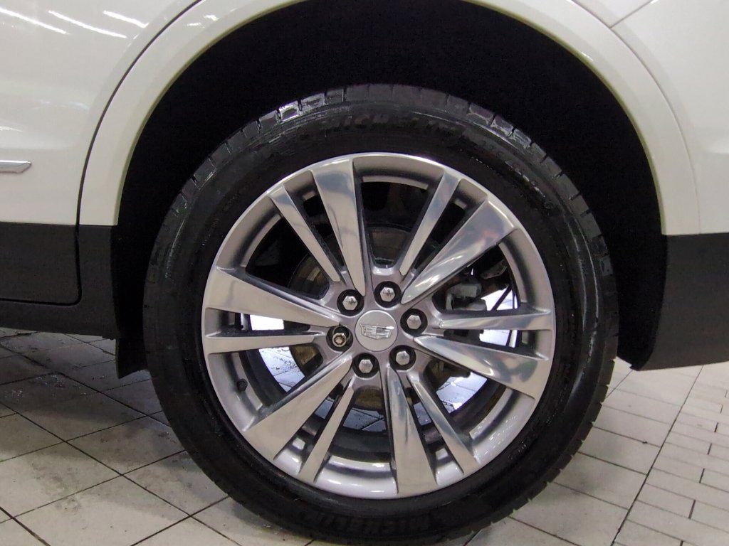 Used 2024 Cadillac XT5 Premium Luxury w/ LPO, Floor Liner Package AWD/4WD image 25