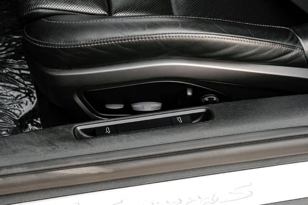 Used 2020 Porsche 911 Carrera S RWD image 40