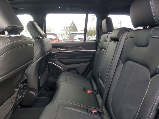 New 2026 Jeep Grand Cherokee Limited image 15