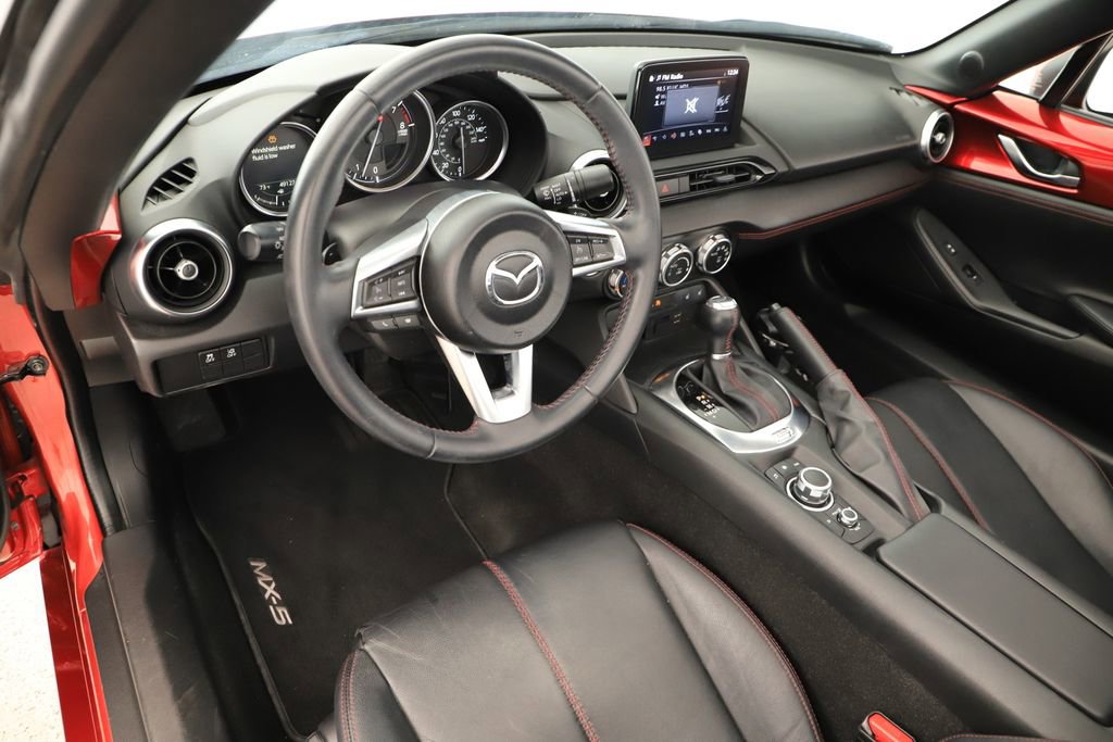 Used 2019 MAZDA MX-5 Miata Grand Touring image 15