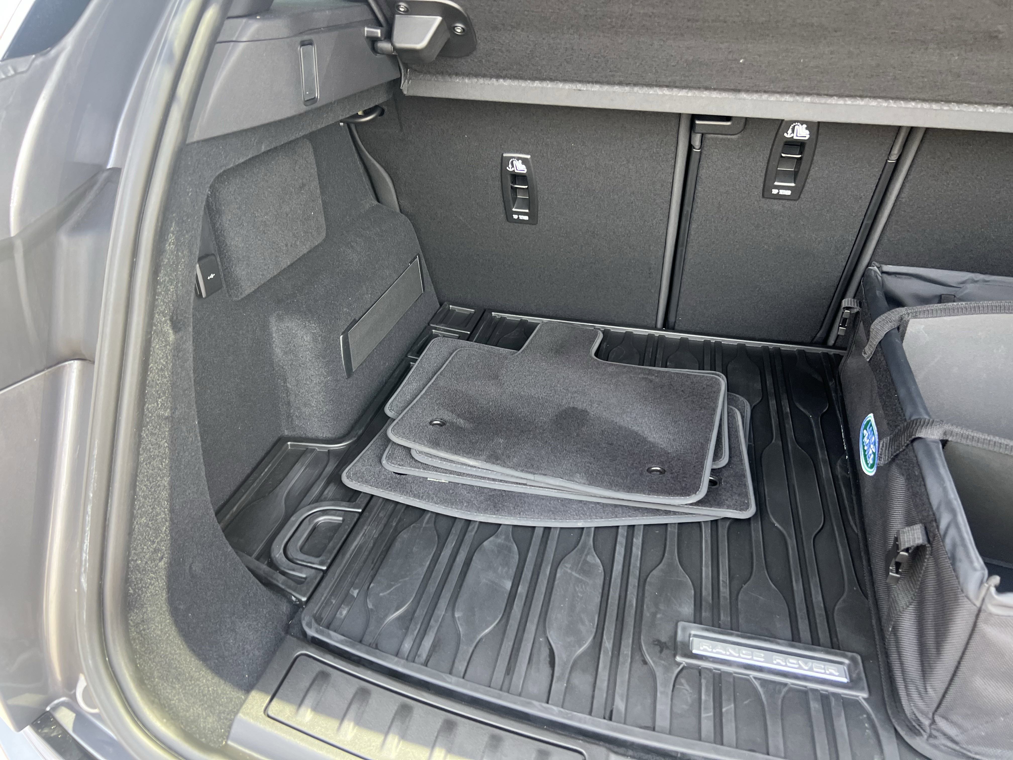 Certified 2022 Land Rover Range Rover Evoque SE image 35