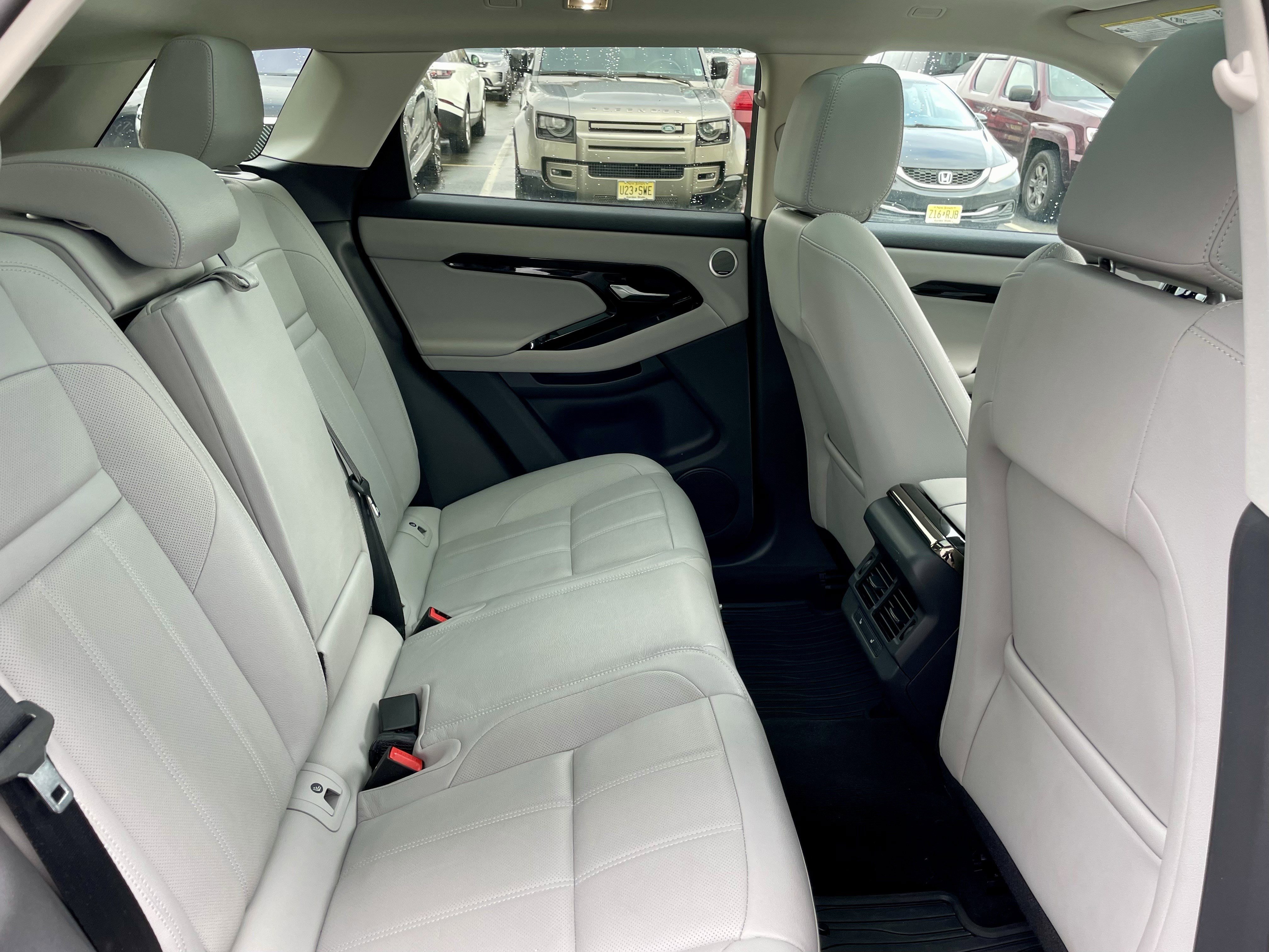 Certified 2024 Land Rover Range Rover Evoque S image 31