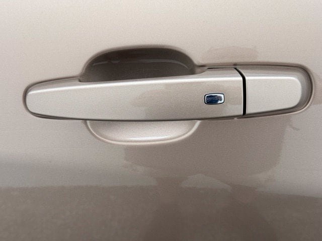 Used 2019 Chevrolet Equinox LS FWD image 19