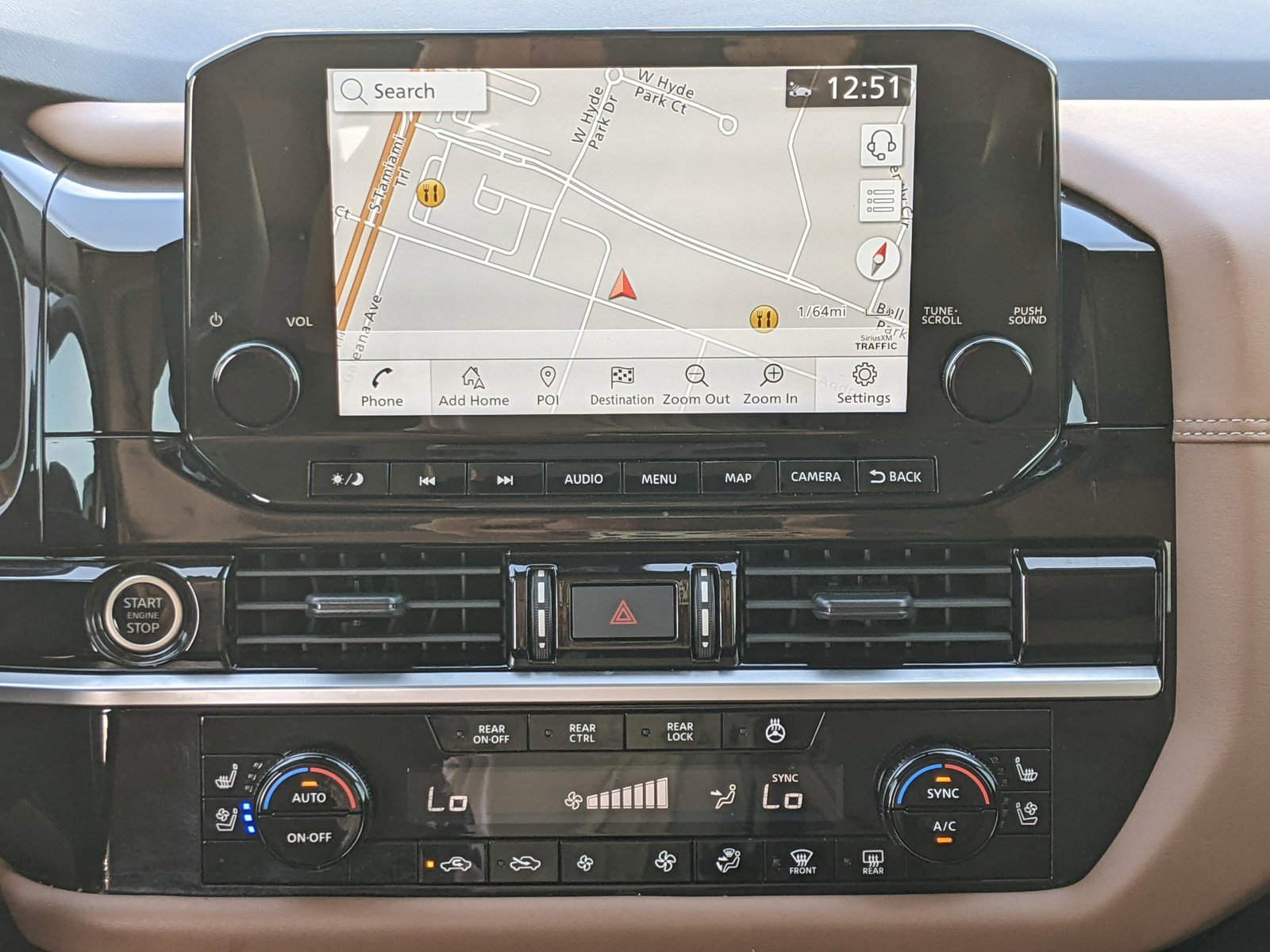 Used 2024 Nissan Pathfinder Platinum w/ Cargo Package image 16