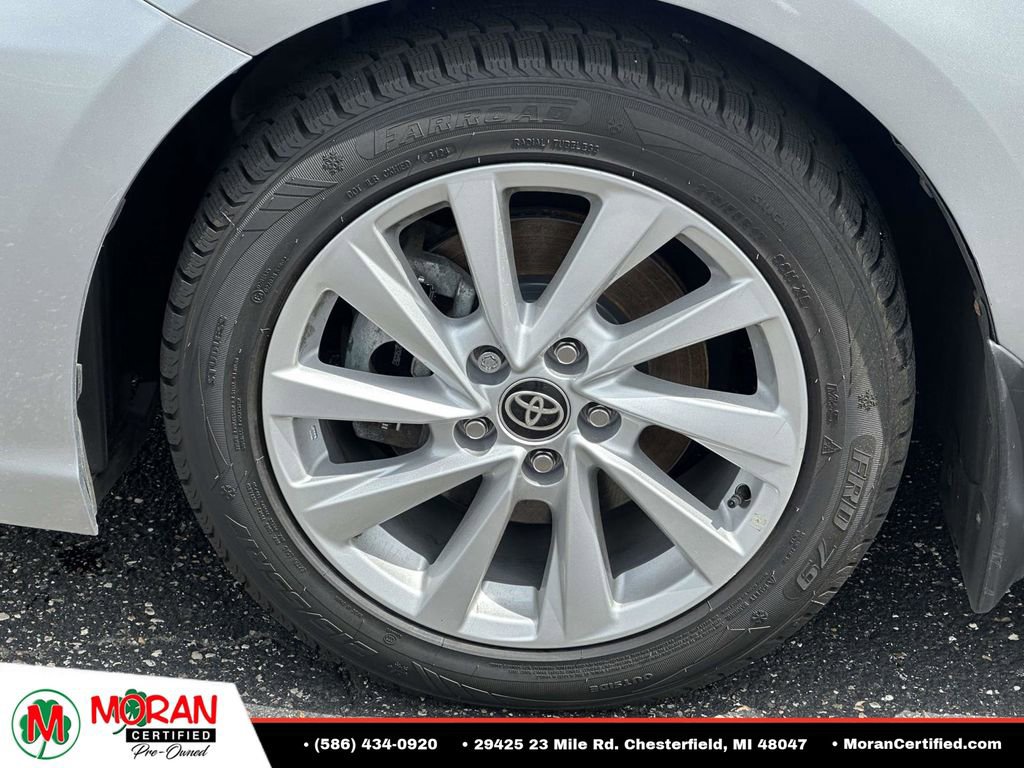 Used 2024 Toyota Camry SE FWD image 9