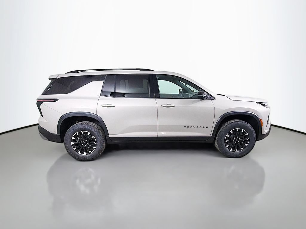 New 2026 Chevrolet Traverse Z71 w/ Enhanced Driving Package AWD/4WD image 4