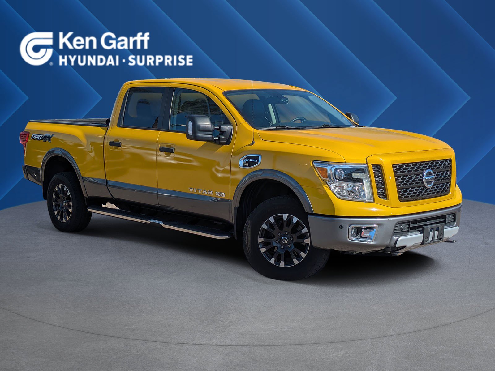 Used 2017 Nissan Titan PRO-4X w/ Pro-4x Convenience Package image 1