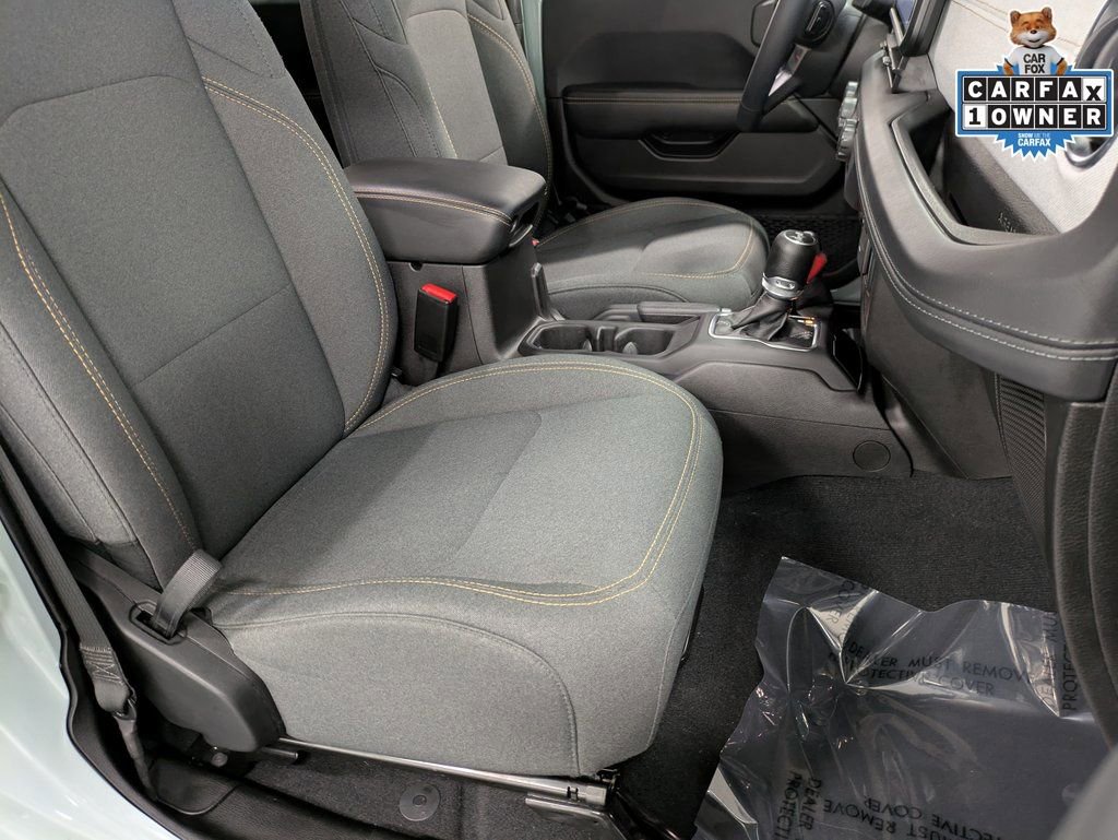 Used 2024 Jeep Wrangler Sahara image 29