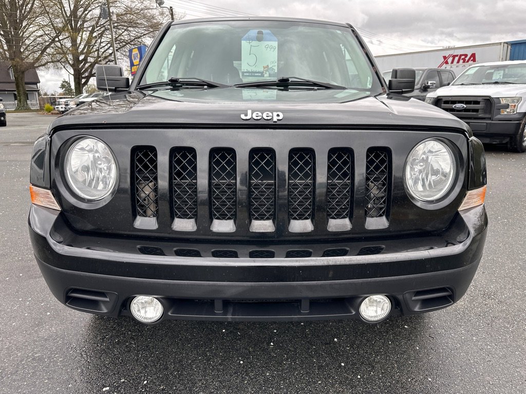 Used 2017 Jeep Patriot Latitude image 8