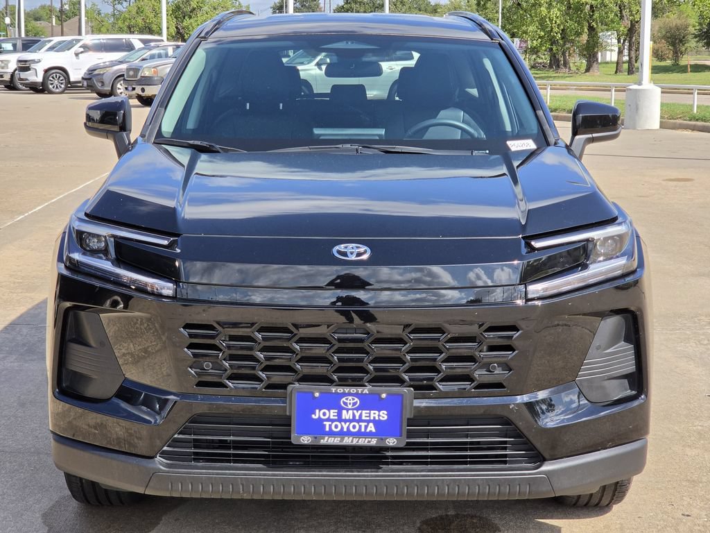 Used 2026 Toyota RAV4 XLE Premium FWD image 3