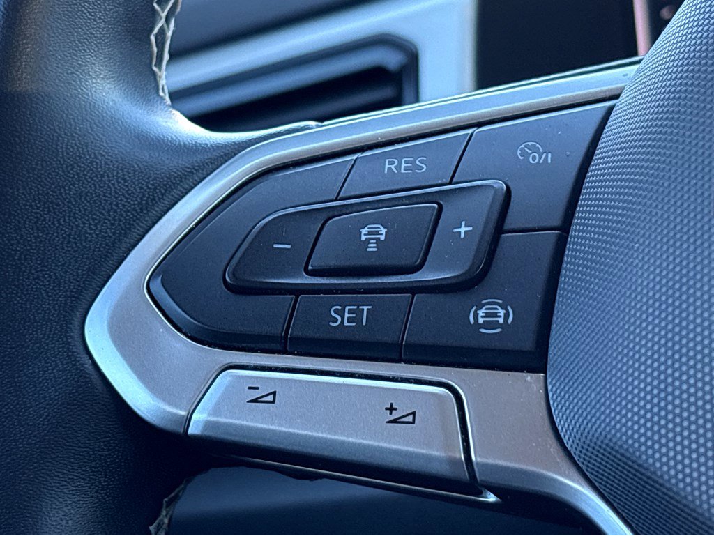 Used 2022 Volkswagen Atlas SE image 15