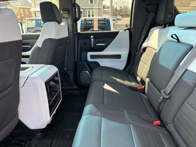 Used 2024 GMC Hummer EV 3X w/ Omega Edition AWD/4WD image 15